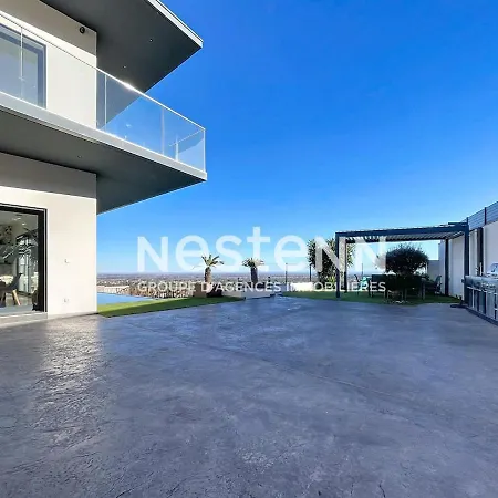 3980-magnifique Avec Piscine Villa *