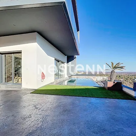 3980-magnifique Avec Piscine Vila