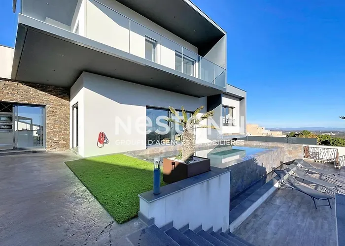 3980-magnifique Avec Piscine Villa